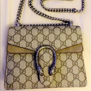 gucci gg supreme monogram super mini dionysus bag taupe